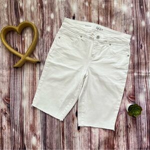 Style & Co. Crisp White Women's Bermudas